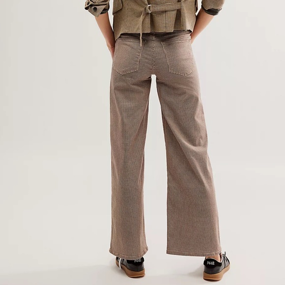 Frame Denim Brown Houndstooth Flare Jeans - Picture 7 of 16